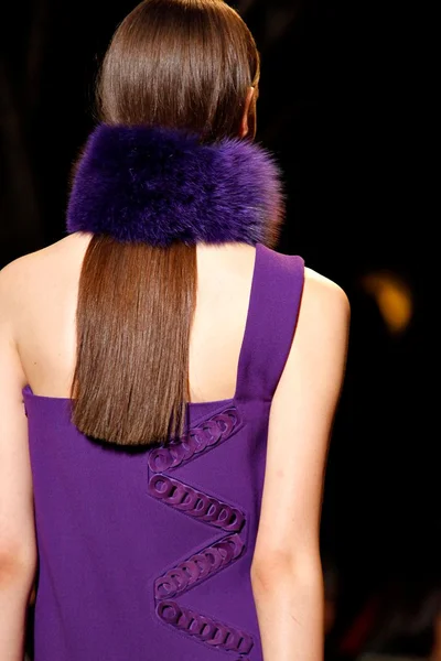 Look 48